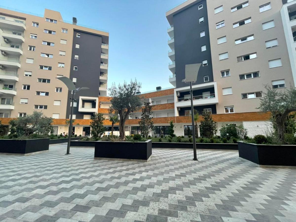 Olive Square Apartment Budva Exterior photo